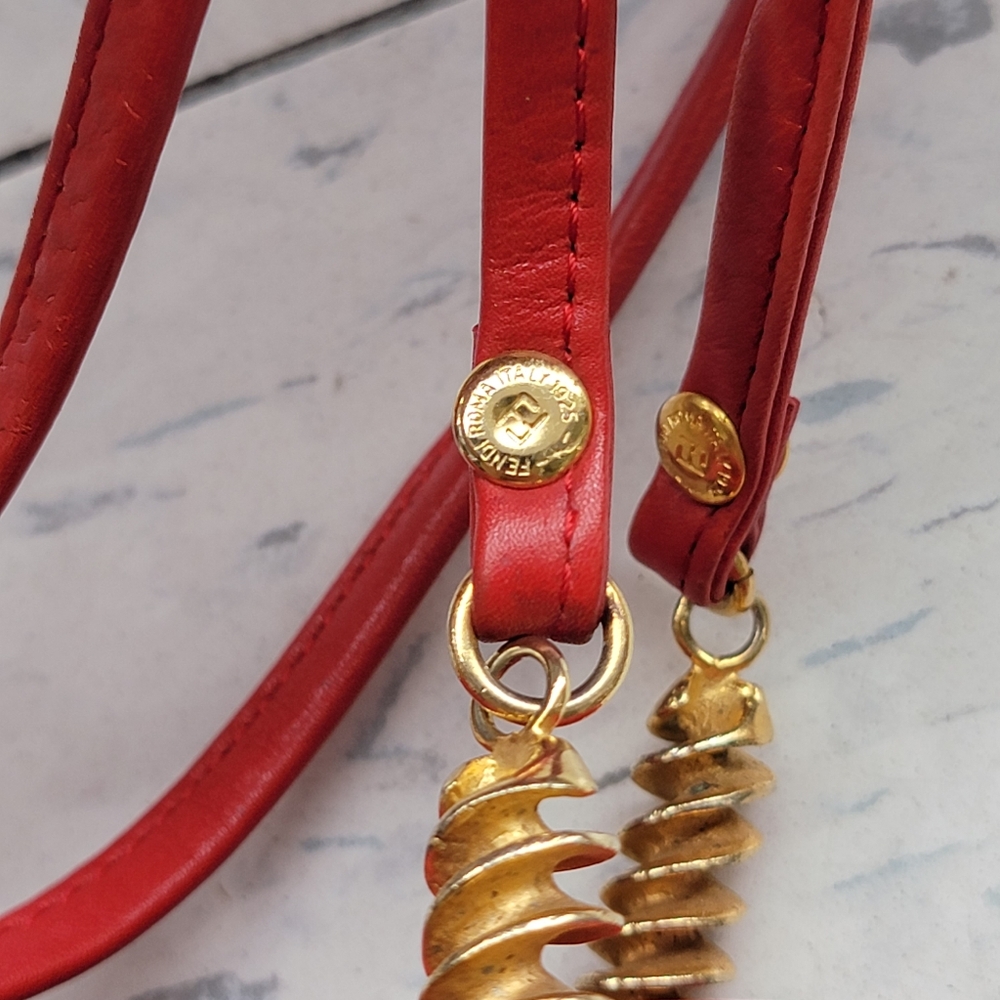 Fendi Shoulder Bag Red Leather Textured Brass Spiral Accents Authentic Purse Vtg - Picture 3 of 10